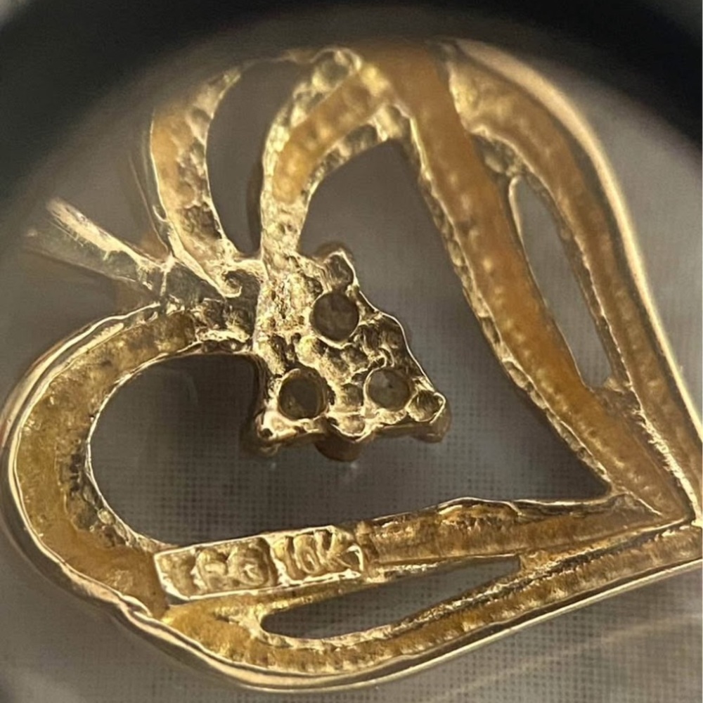 10k yellow Gold Double Heart Diamond Pendant And 10k Gold fine Necklace - Picture 6 of 6